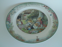 Foxwood Tales Dinner Plate Summer V&B SOLD OUT