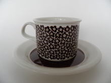 Faenza Coffee cup and Saucer Brown Flowers SOLD OUT