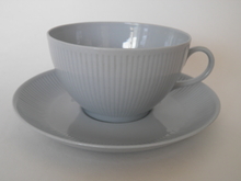 Sointu Tea Cup and Saucer blue-grey Arabia SOLD OUT