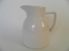 Olive Jar medium white Kermansavi