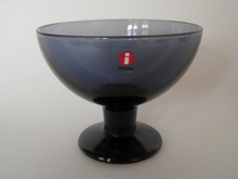 Verna Dessert Bowl blueberry