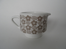 Rypäle Creamer light brown Arabia SOLD OUT