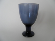 Verna Wine Glass Blueberry blue