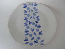 Myrtilla Dinner Plate / Serving Plate Arabia SOLD OUT