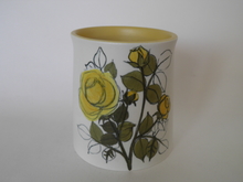Vase Yellow Roses HLASOLD OUT