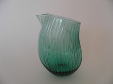 Gluck Pitcher green small 