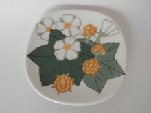 Wall Plate Cloudberry Kerttu Nurminen SOLD OUT