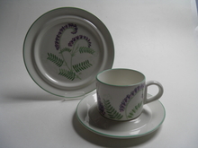 Vicia cracca Coffee Cup and 2 Plates Arabia 