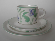 Viola canina Coffee Cup and Saucer Arabia SOLD OUT