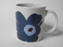 Unikko muki siniharmaa Marimekko MYYTY