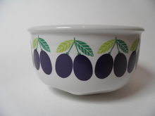 Pomona Serving Bowl Plum Arabia SOLD OUT