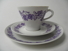 Viola Coffee Cup and 2 Plates Arabia SOLD OUT