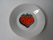 Tutti Frutti -sarjan pieni lautanen Mansikka SOLD OUT