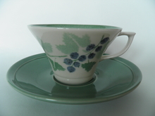 Viinimarja Tea Cup and Saucer