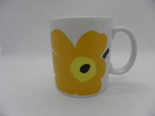 Unikko Mug yellow-green Marimekko SOLD OUT