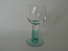 Mondo Schnapps glass green Iittala