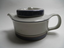 Uhtua Teapot Arabia