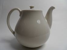 Sointu Coffee/Tea Pot beige Arabia SOLD OUT