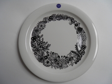 Piilopaikka Dinner Plate Arabia