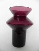 Hyrra Vase claret Tynell SOLD OUT