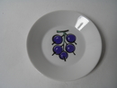 Tutti Frutti -small Plate Blackcurrant