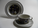 Kalevala Tea Cup and 2 Plates